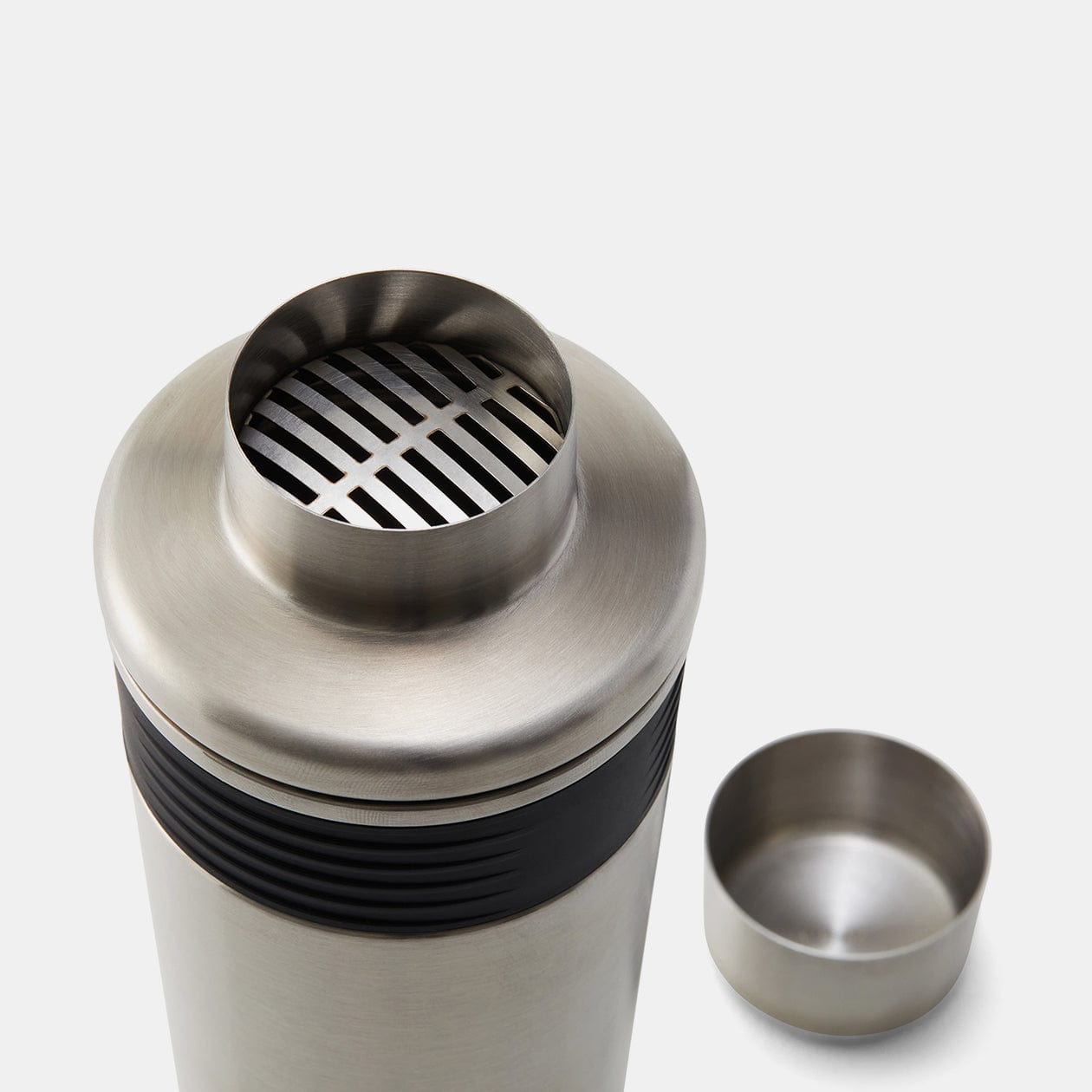 18 oz Stainless Steel Cocktail Shaker